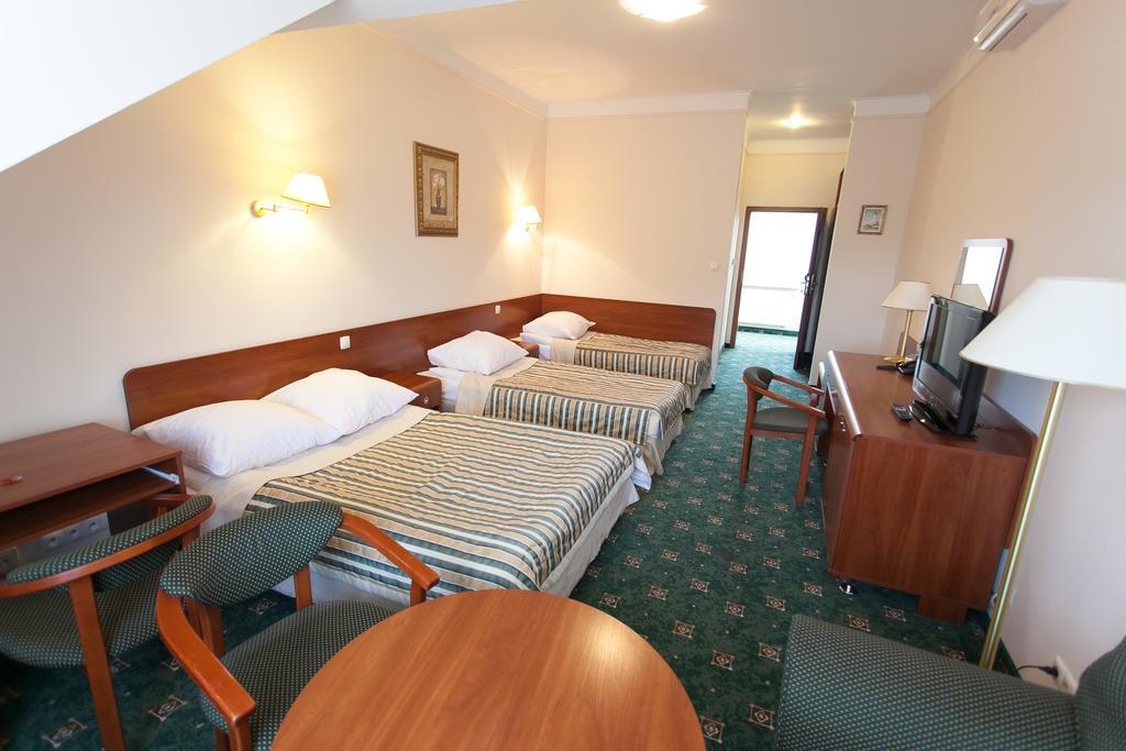Hotel Twins II Warsawa Ruang foto